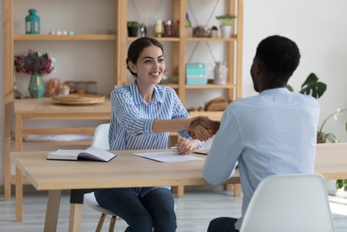 Como se profissionalizar para ingressar no mercado de trabalho